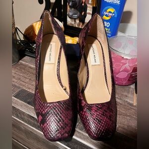 Antonio Melani Block Heel Snake Skin Heel